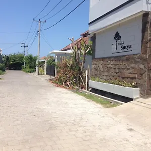 Pensión Sutya, Kuta Lombok